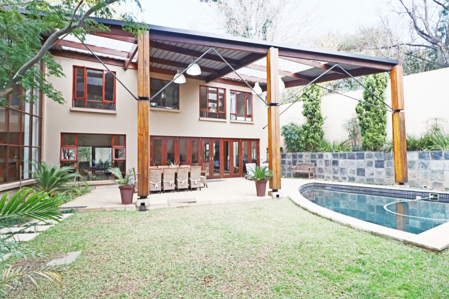 To Let 5 Bedroom Property for Rent in Bryanston Gauteng