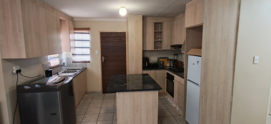 3 Bedroom Property for Sale in Sky City Gauteng