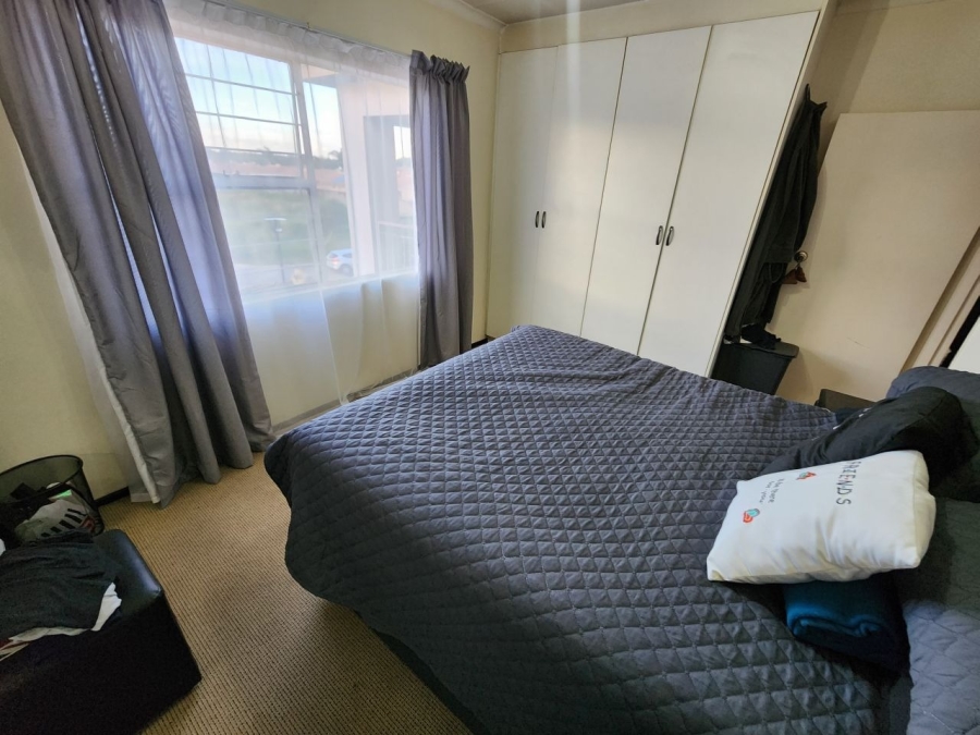 2 Bedroom Property for Sale in Bardene Gauteng