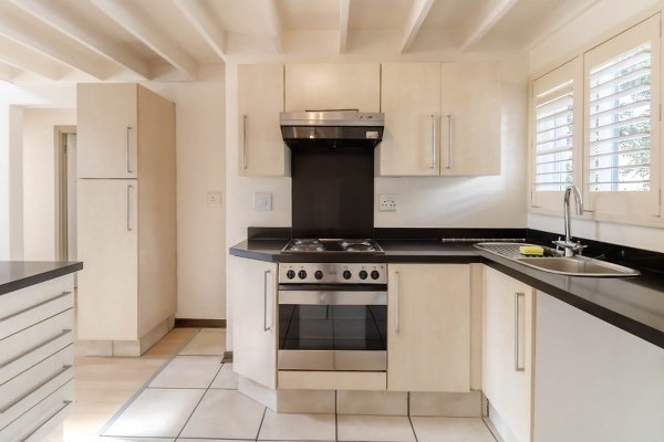 2 Bedroom Property for Sale in Fourways Gauteng