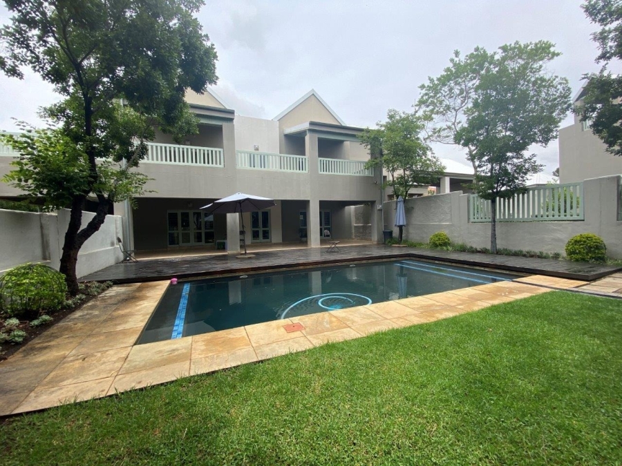2 Bedroom Property for Sale in Fourways Gauteng