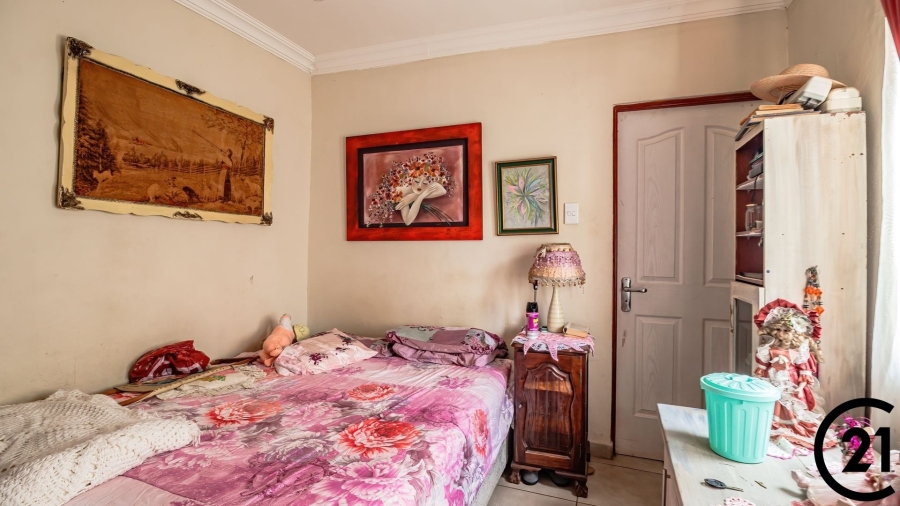 3 Bedroom Property for Sale in Crystal Park Gauteng