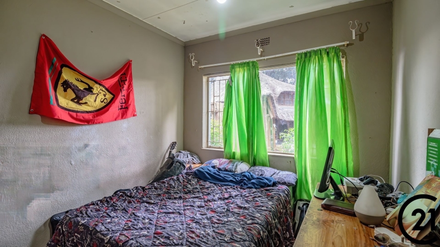 3 Bedroom Property for Sale in Crystal Park Gauteng