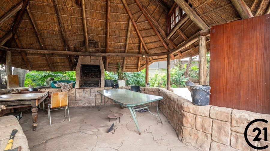 3 Bedroom Property for Sale in Crystal Park Gauteng