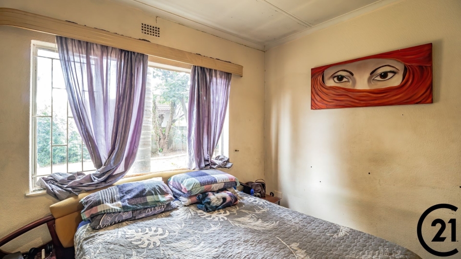 3 Bedroom Property for Sale in Crystal Park Gauteng