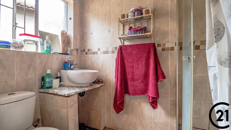 3 Bedroom Property for Sale in Crystal Park Gauteng