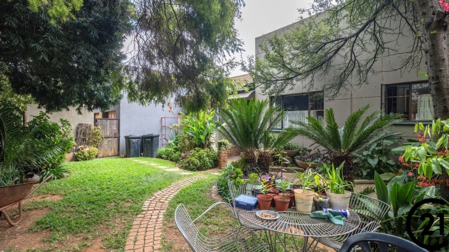 3 Bedroom Property for Sale in Crystal Park Gauteng