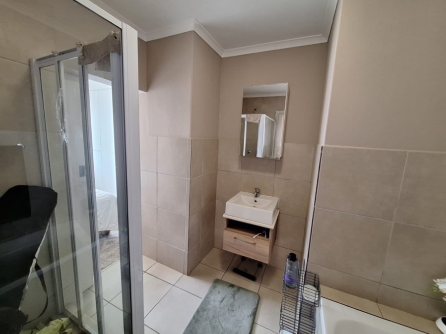 2 Bedroom Property for Sale in Montana Park Gauteng