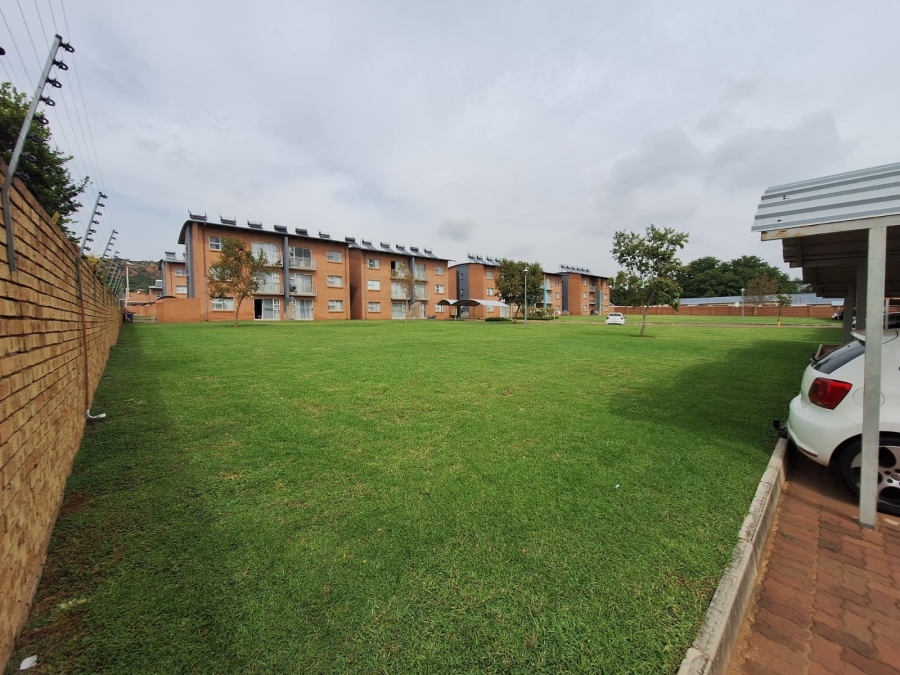 2 Bedroom Property for Sale in Montana Park Gauteng