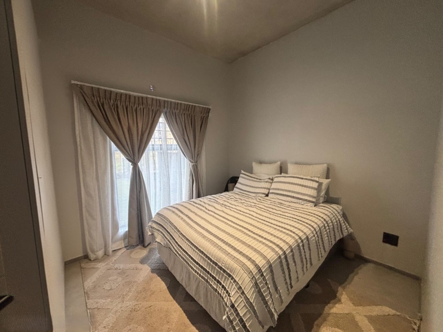 2 Bedroom Property for Sale in Castle Gate Gauteng