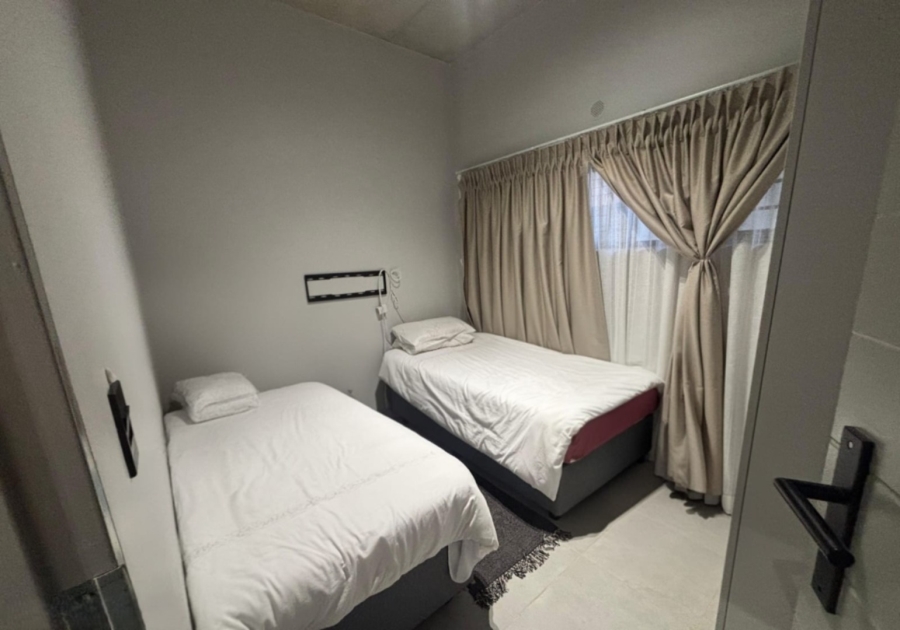 2 Bedroom Property for Sale in Castle Gate Gauteng