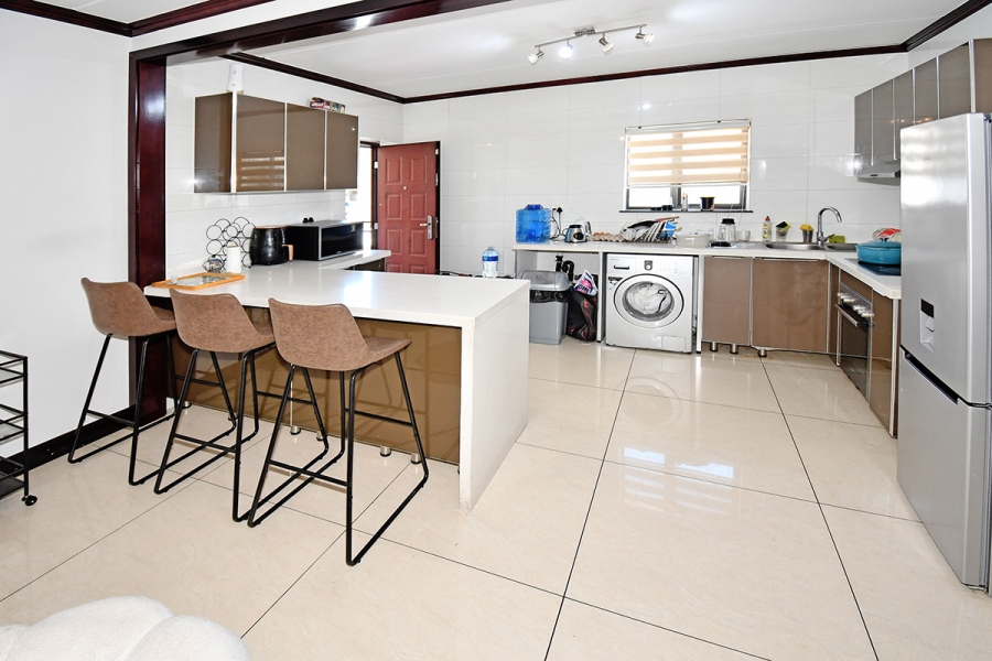 To Let 3 Bedroom Property for Rent in Craigavon Gauteng
