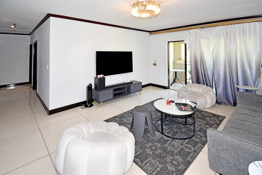 To Let 3 Bedroom Property for Rent in Craigavon Gauteng