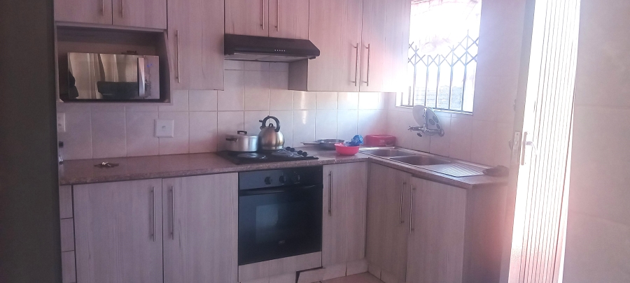 3 Bedroom Property for Sale in Roodekop Gauteng