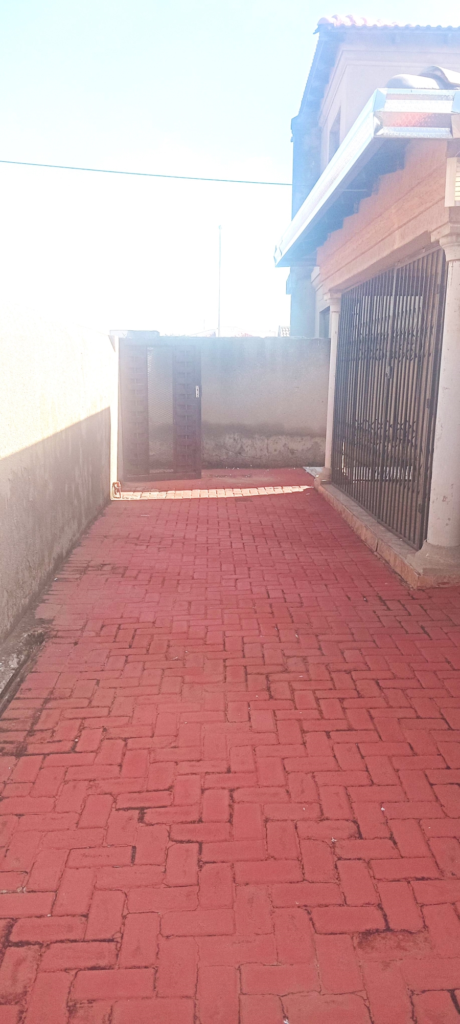 3 Bedroom Property for Sale in Roodekop Gauteng