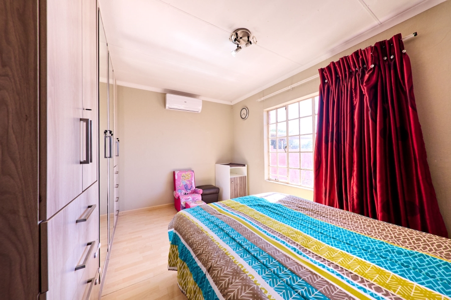 2 Bedroom Property for Sale in Allens Nek Gauteng