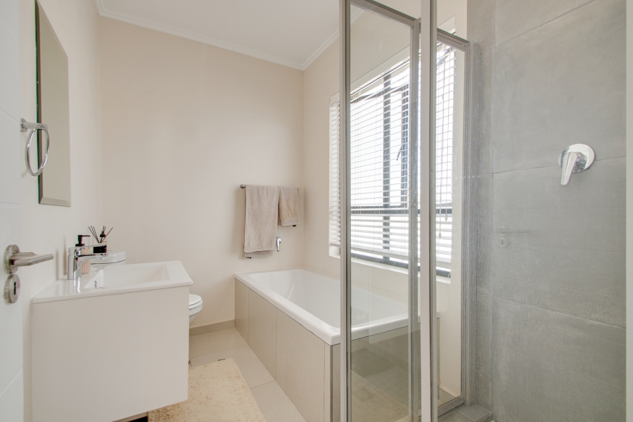 4 Bedroom Property for Sale in Craigavon Gauteng