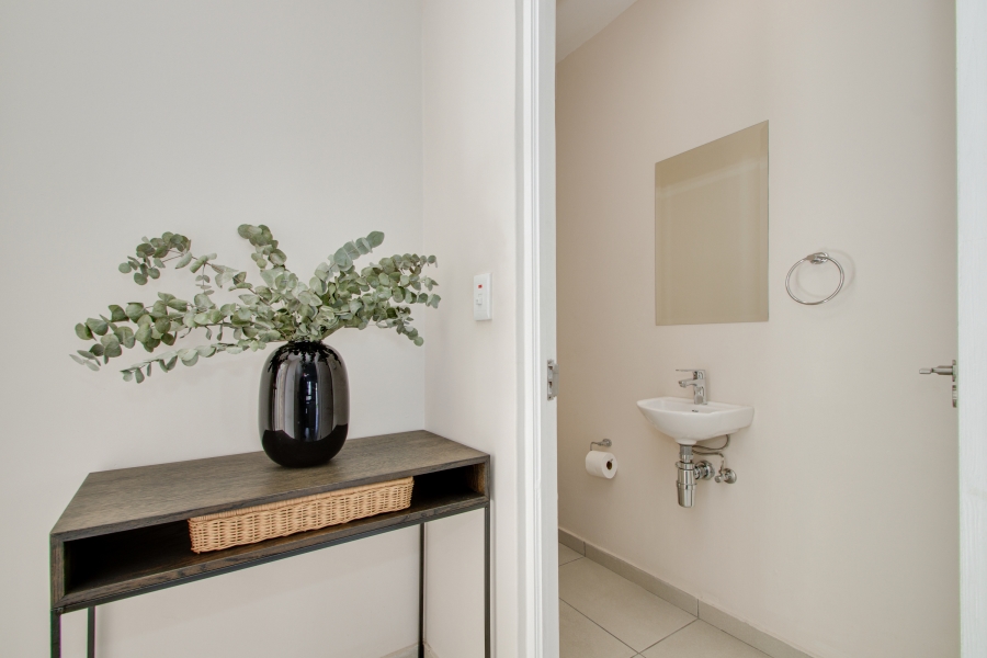4 Bedroom Property for Sale in Craigavon Gauteng