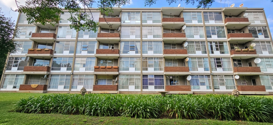 2 Bedroom Property for Sale in Three Rivers Proper Gauteng