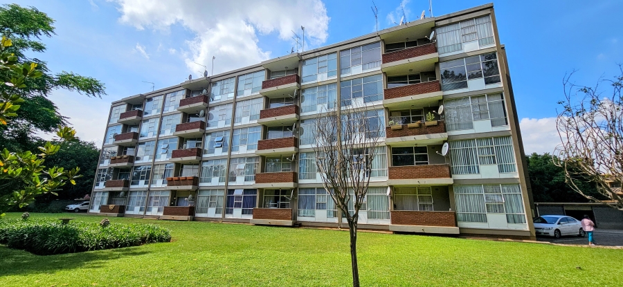2 Bedroom Property for Sale in Three Rivers Proper Gauteng