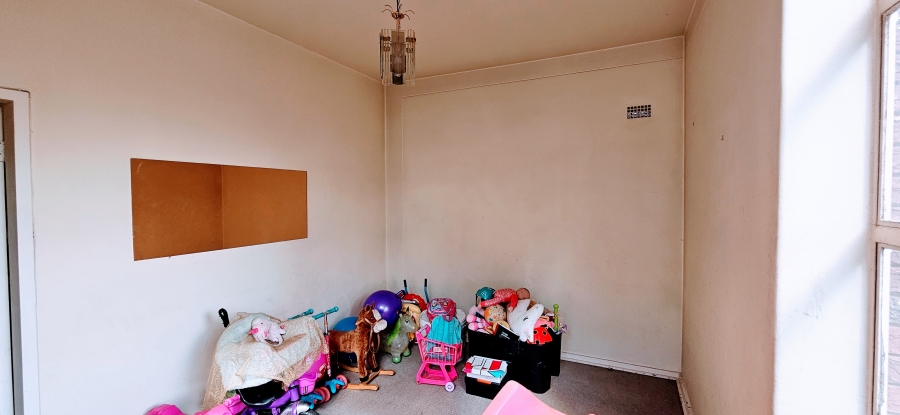 2 Bedroom Property for Sale in Three Rivers Proper Gauteng