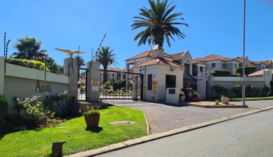 2 Bedroom Property for Sale in Oakdene Gauteng