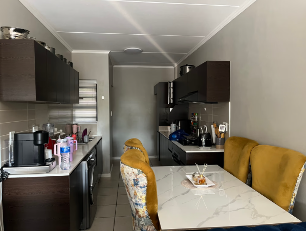 3 Bedroom Property for Sale in Oakdene Gauteng