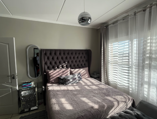 3 Bedroom Property for Sale in Oakdene Gauteng