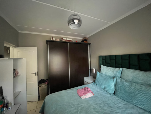 3 Bedroom Property for Sale in Oakdene Gauteng