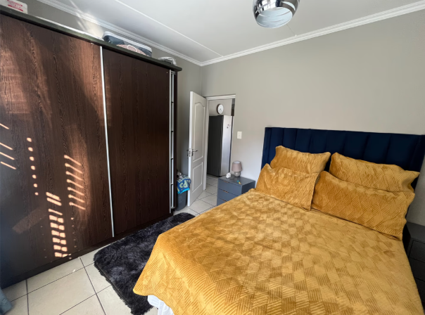3 Bedroom Property for Sale in Oakdene Gauteng