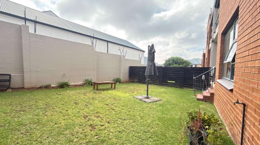 3 Bedroom Property for Sale in Oakdene Gauteng