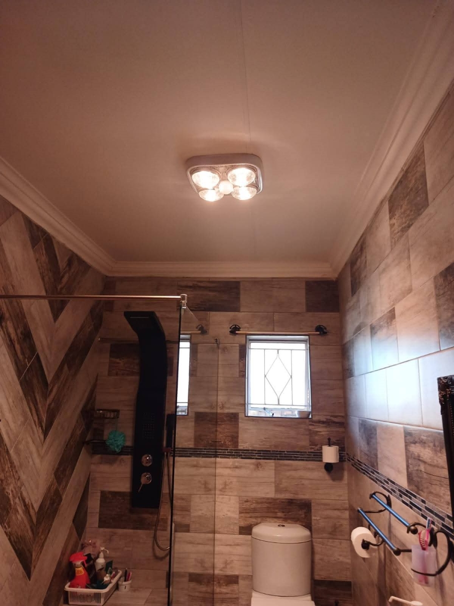3 Bedroom Property for Sale in Greenhills Gauteng