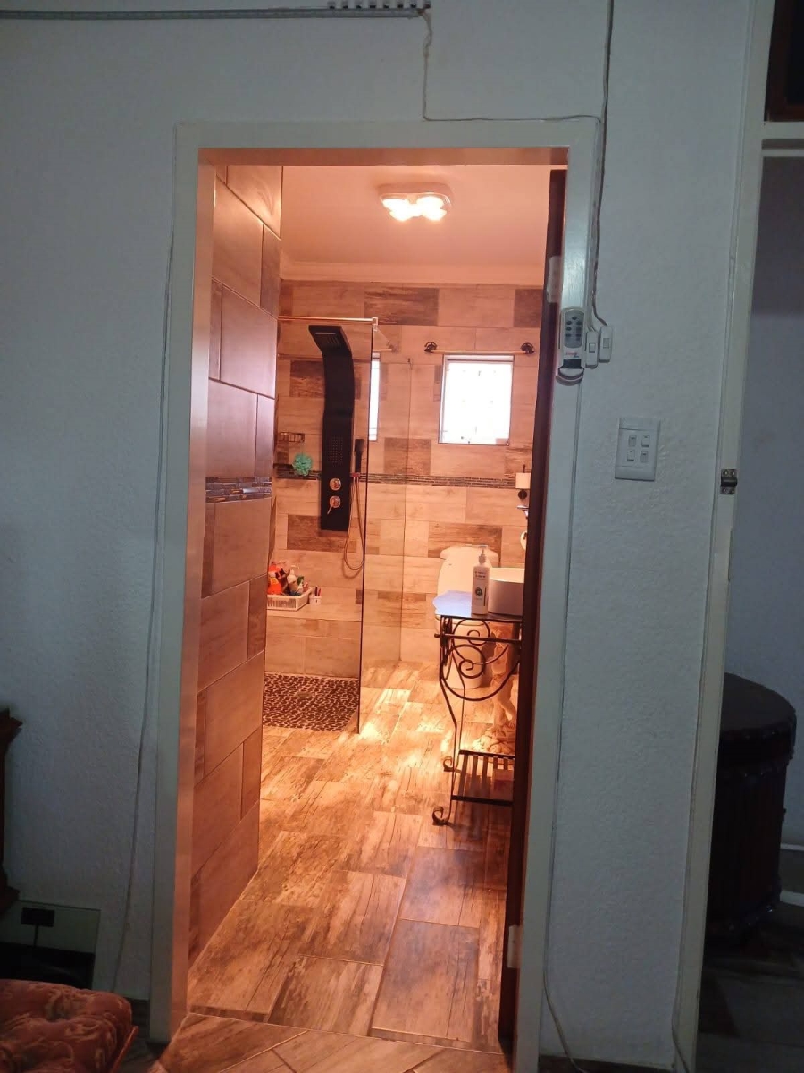 3 Bedroom Property for Sale in Greenhills Gauteng
