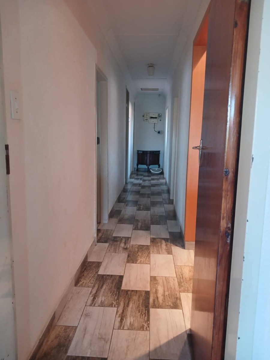 3 Bedroom Property for Sale in Greenhills Gauteng