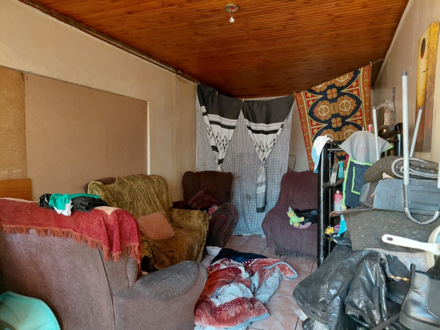7 Bedroom Property for Sale in Actonville Gauteng