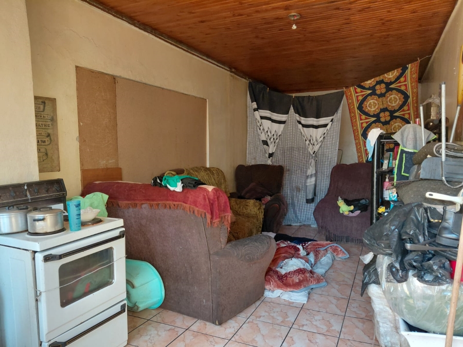 7 Bedroom Property for Sale in Actonville Gauteng