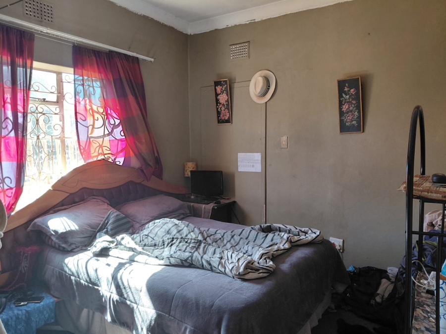 7 Bedroom Property for Sale in Actonville Gauteng