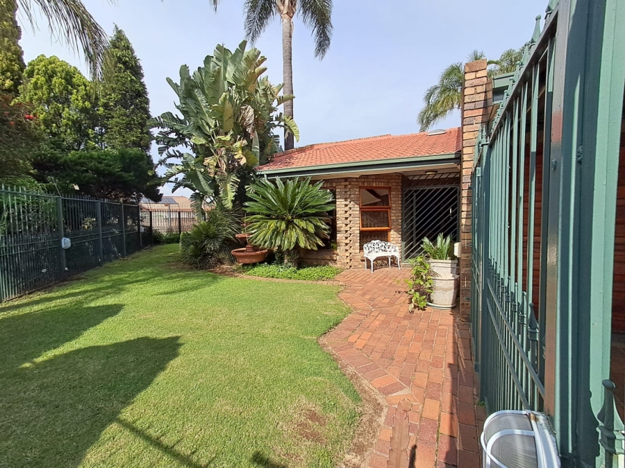 4 Bedroom Property for Sale in Sunward Park Gauteng