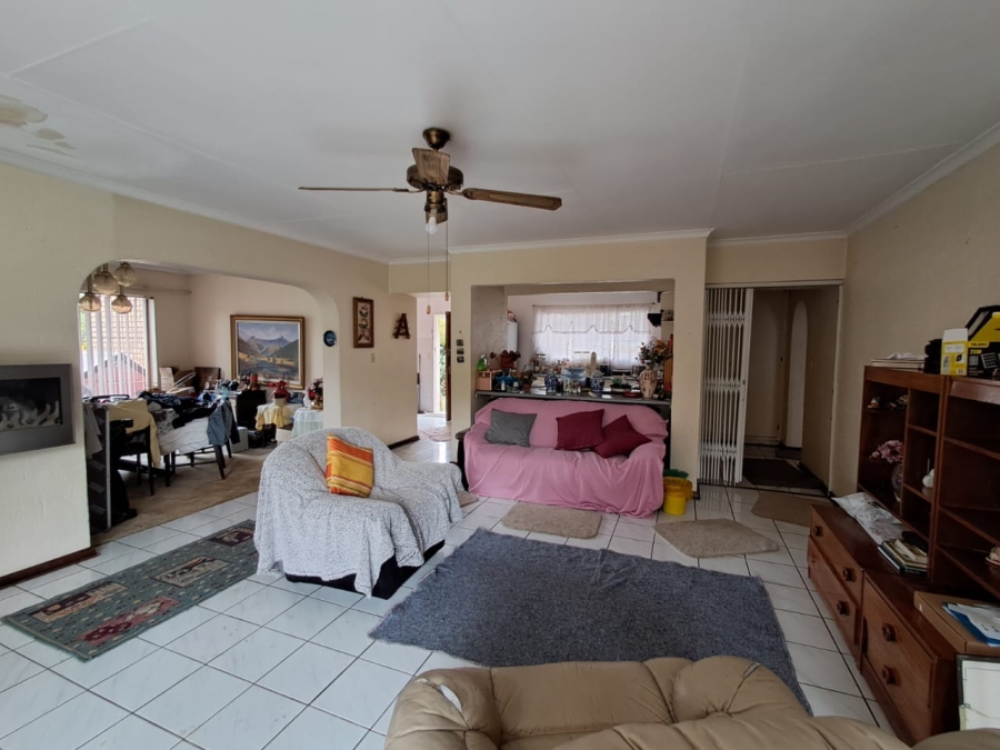 3 Bedroom Property for Sale in Sunward Park Gauteng