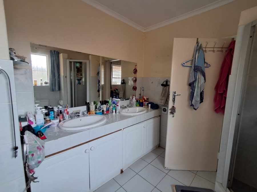 3 Bedroom Property for Sale in Sunward Park Gauteng