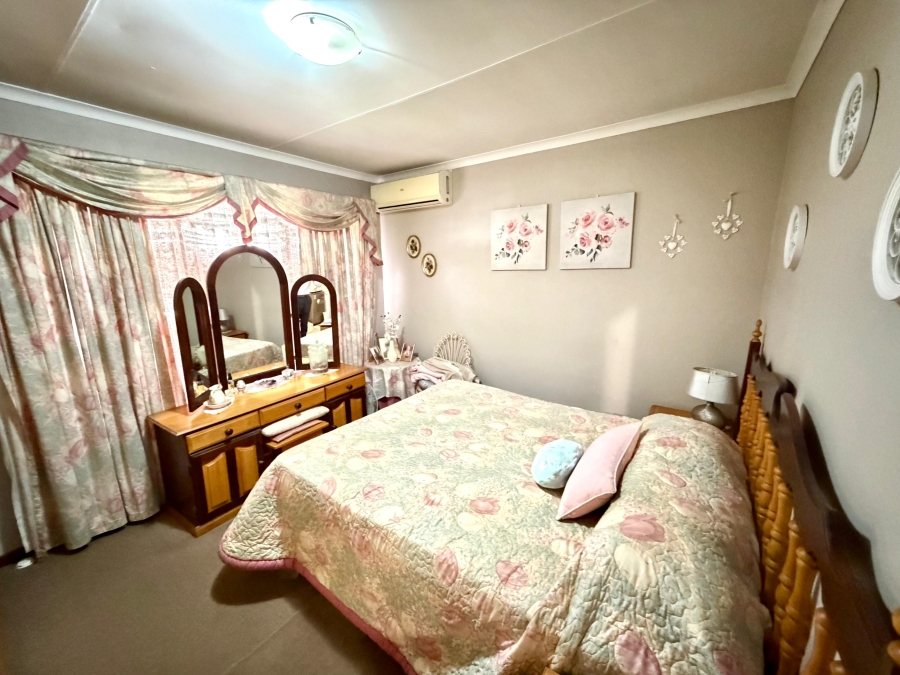 2 Bedroom Property for Sale in Moregloed Gauteng