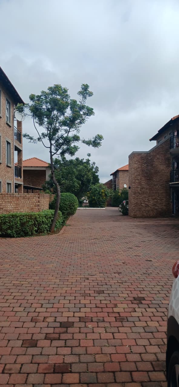 2 Bedroom Property for Sale in Montana Gauteng