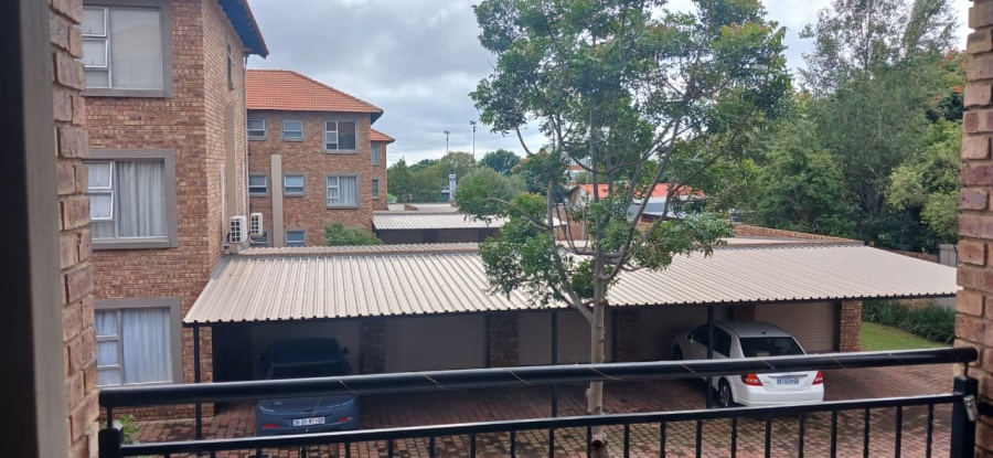 2 Bedroom Property for Sale in Montana Gauteng