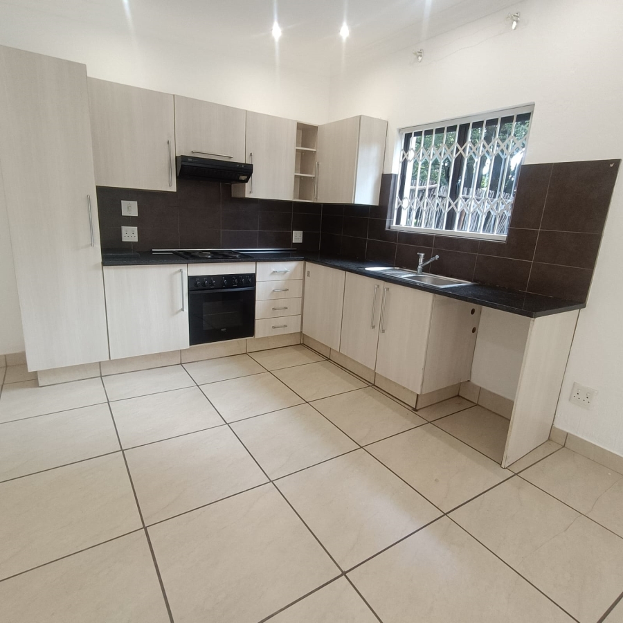 1 Bedroom Property for Sale in Victory Park Gauteng