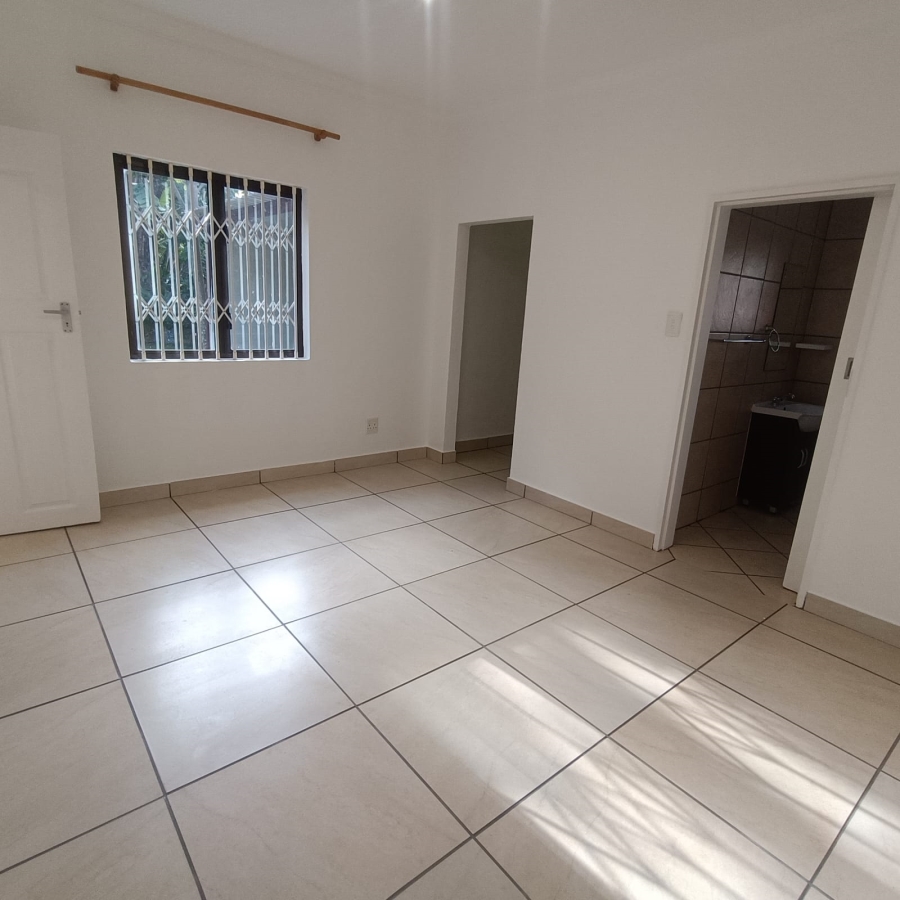 1 Bedroom Property for Sale in Victory Park Gauteng