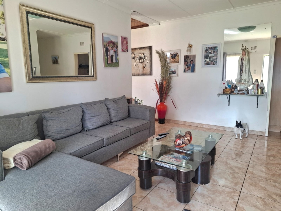 4 Bedroom Property for Sale in Wheatlands A H Gauteng