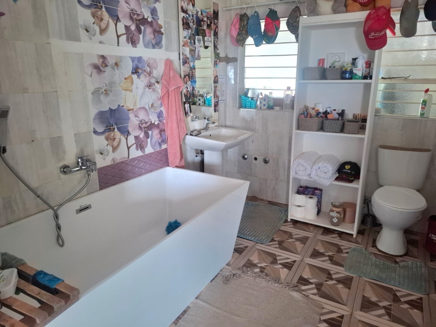 4 Bedroom Property for Sale in Wheatlands A H Gauteng