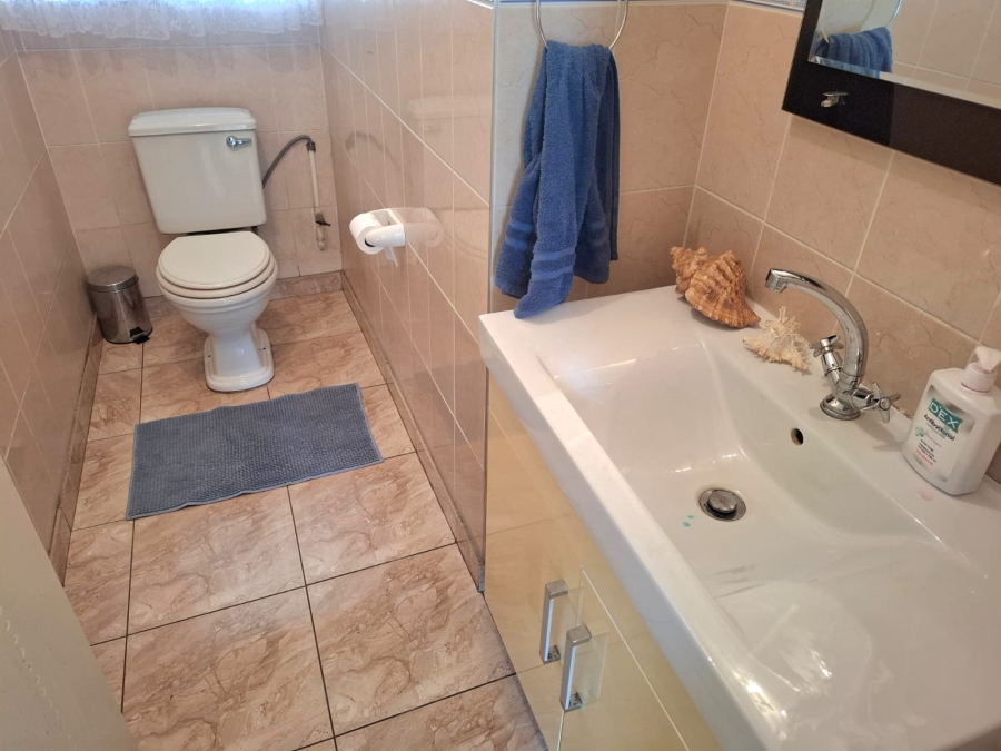 4 Bedroom Property for Sale in Wheatlands A H Gauteng
