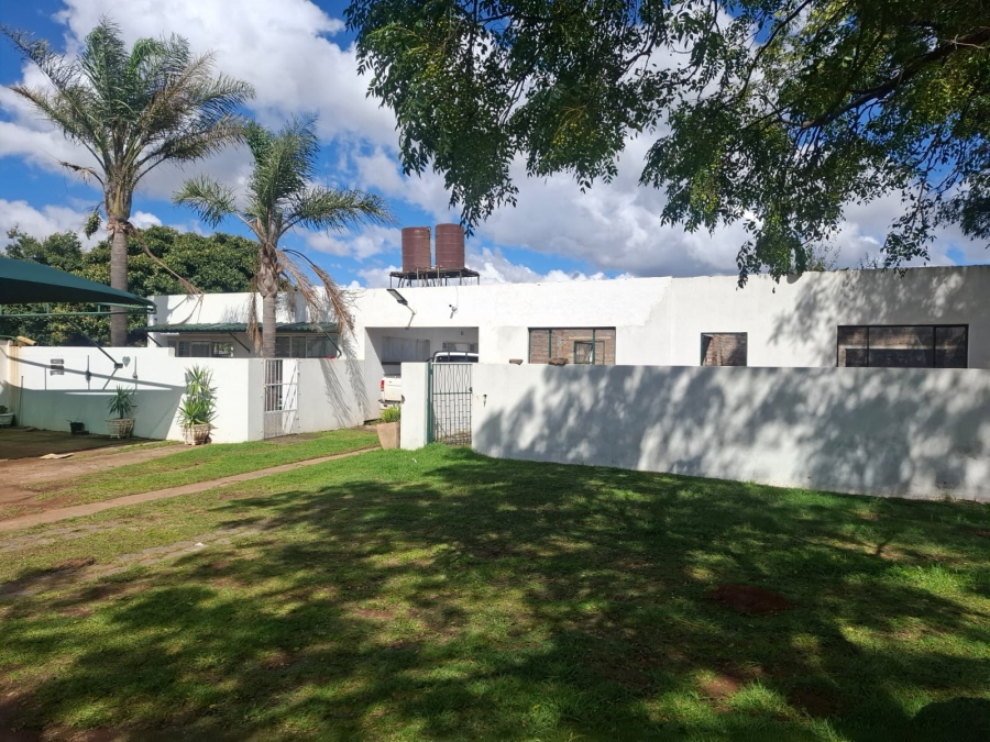 4 Bedroom Property for Sale in Wheatlands A H Gauteng