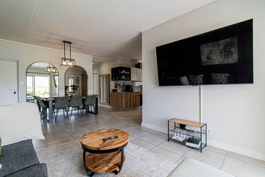 To Let 3 Bedroom Property for Rent in Waterfall Gauteng